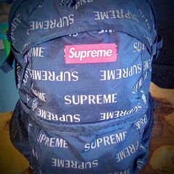 Supreme Backpack Reflective Repeat Logo Black 