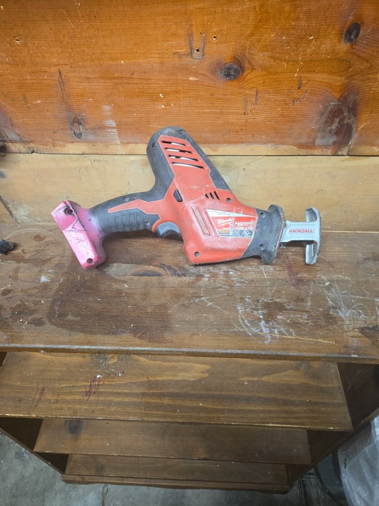 Milwaukee M18 Hackzall