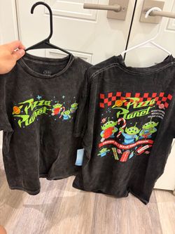 Disney Pixar Toy Story Pizza Planet Graphic T-Shirt Christmas XS and L