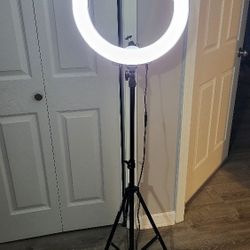 Neewer Ring Light 