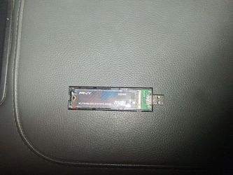 Brand New PNY USB Solid  State Drive 1TB