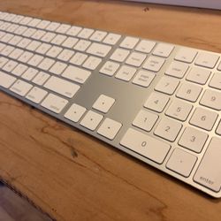 Apple Magic Keyboard With Numeric Keypad