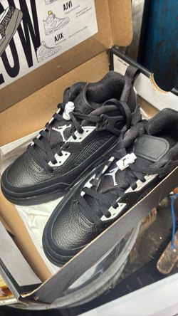 6 .5 Jordan shoes