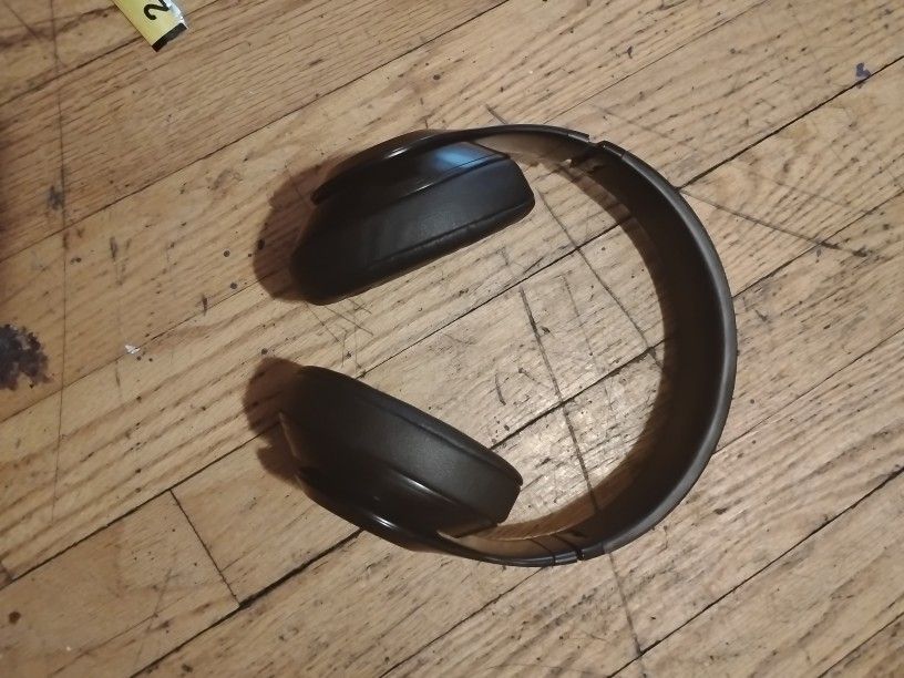 Beats Studio 3