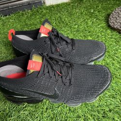 Nike Vapormax Flyknit Snakeskin Size 11 