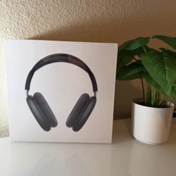 🔥Brand New Sealed AirPod Max - Black 