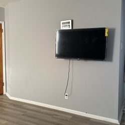Onn TV with Remote 