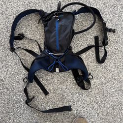 Camden Gear Hydration Pack with 1.5 L Backpack Water Bladder