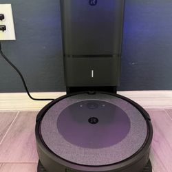 iRobot Roomba i3