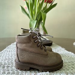 Timberlands Boots -Kids Size 5c