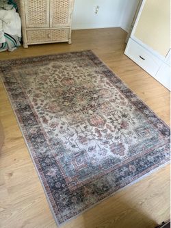 Area rug