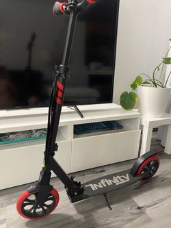 Kids scooter good condition 👍🏼
