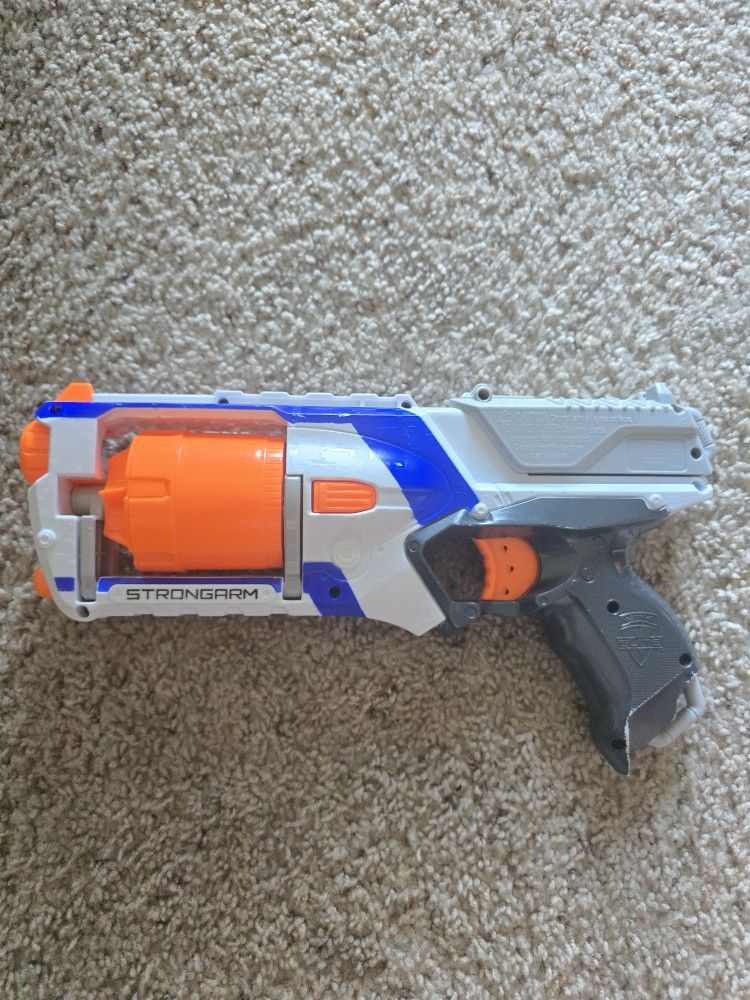 Nerf Strongarm
