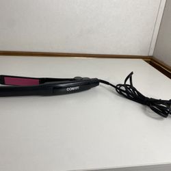 Conair Ceramic Flat Iron Instant Heat 3/4" Salon Hot Hair Straightener Dual