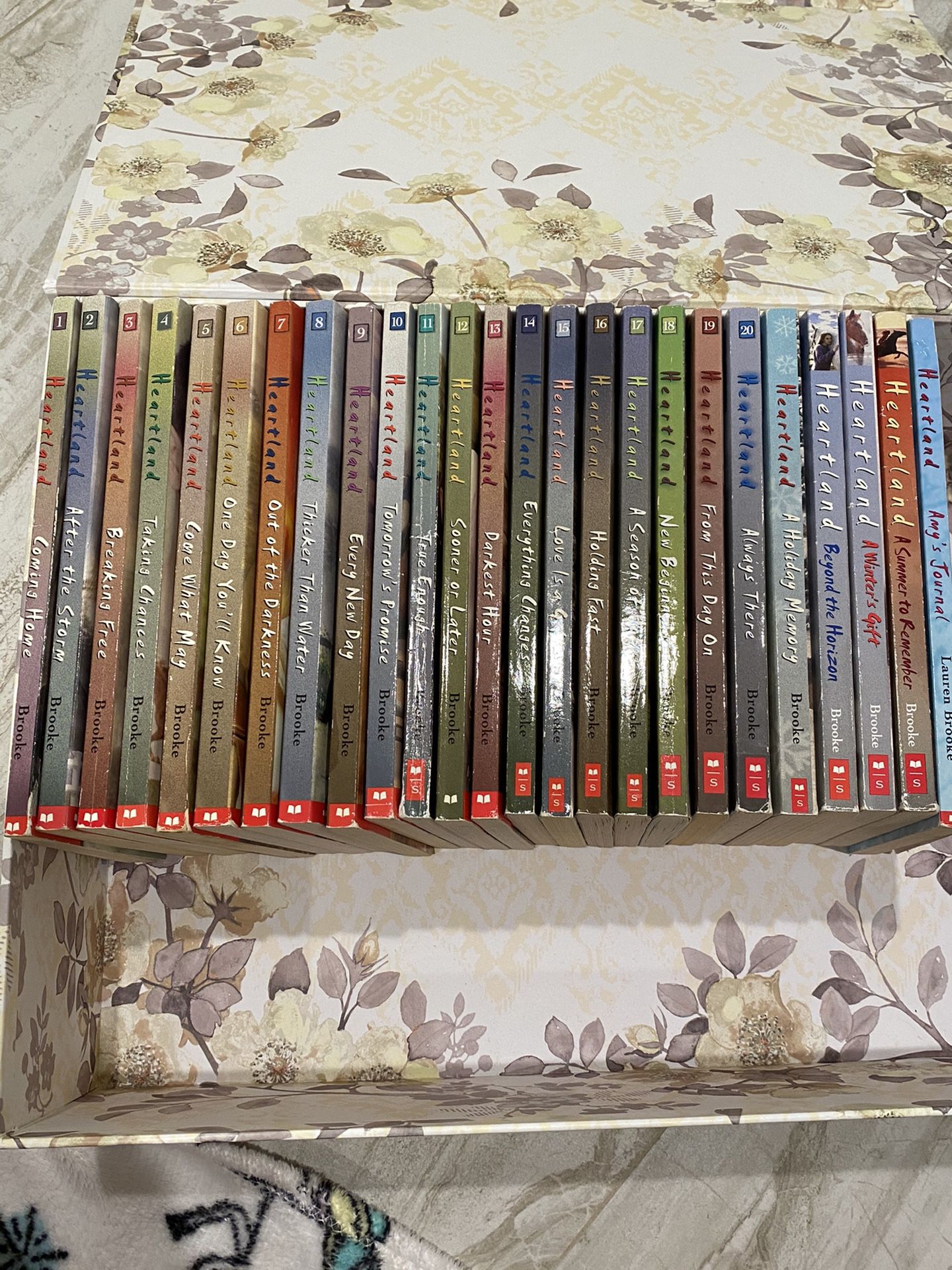 HEARTLAND COMPLETE BOOK SERIES (1-20) + 4 special edition, INCLUDING Marguerite Henry stable of classics (8 book set)