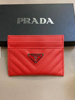 Prada Card Wallet For Both Men And Woman 