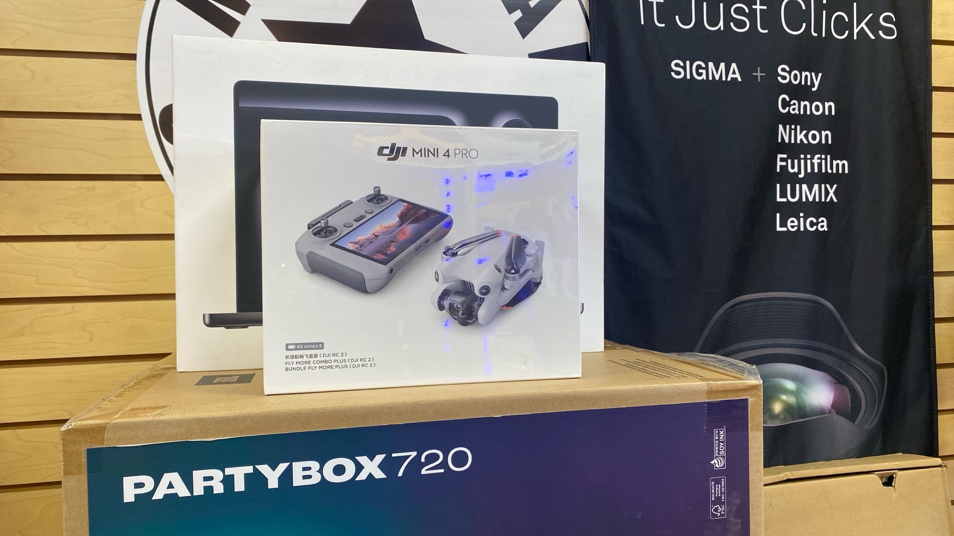 DJI Mini 4 Pro Fly More Combo Plus With RC2