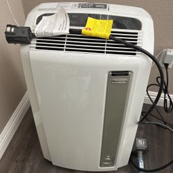 Delonghi 12000 BTU Air conditioner 