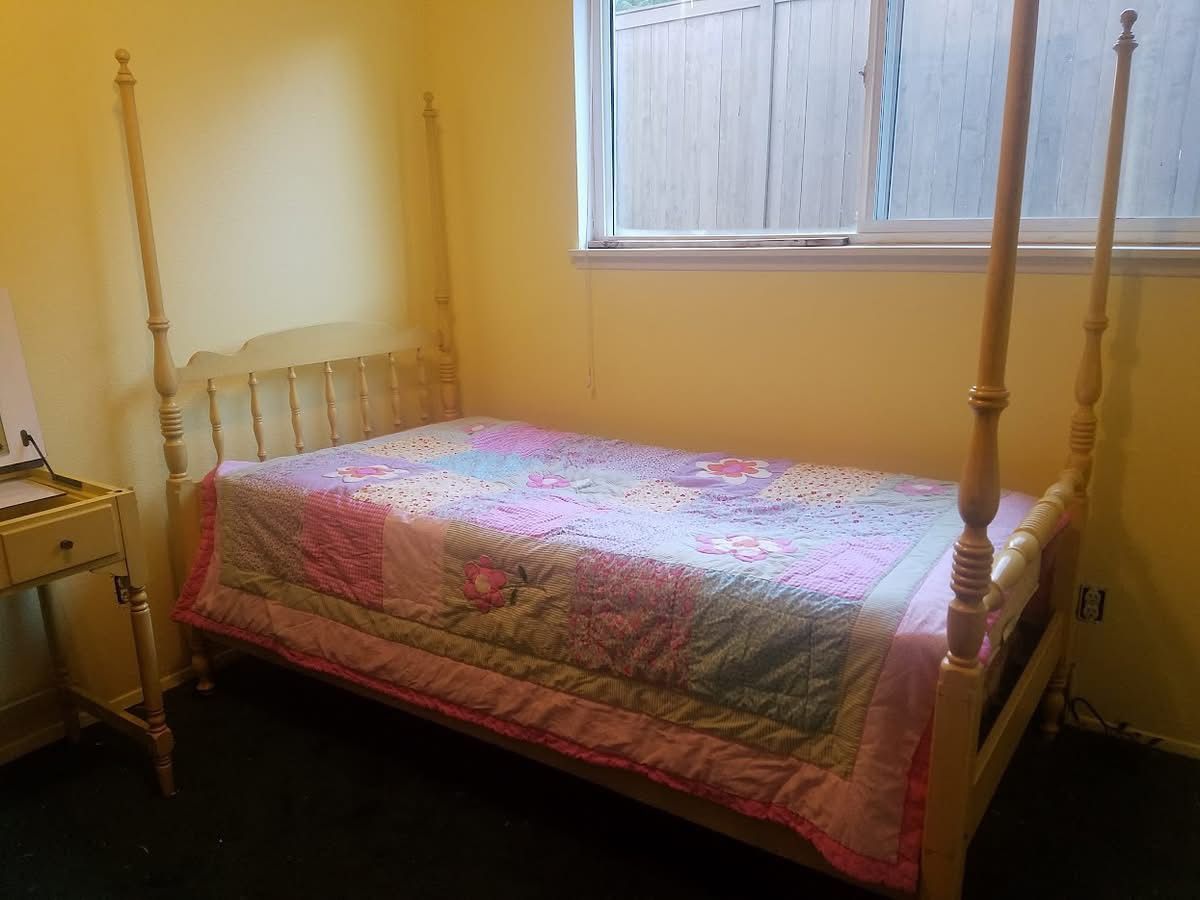 Girls Ethan Allen Bedroom Set