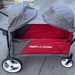 Radio Flyer Stroller Wagon