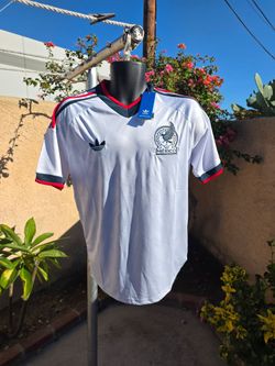 Mexico away white soccer jersey 2026