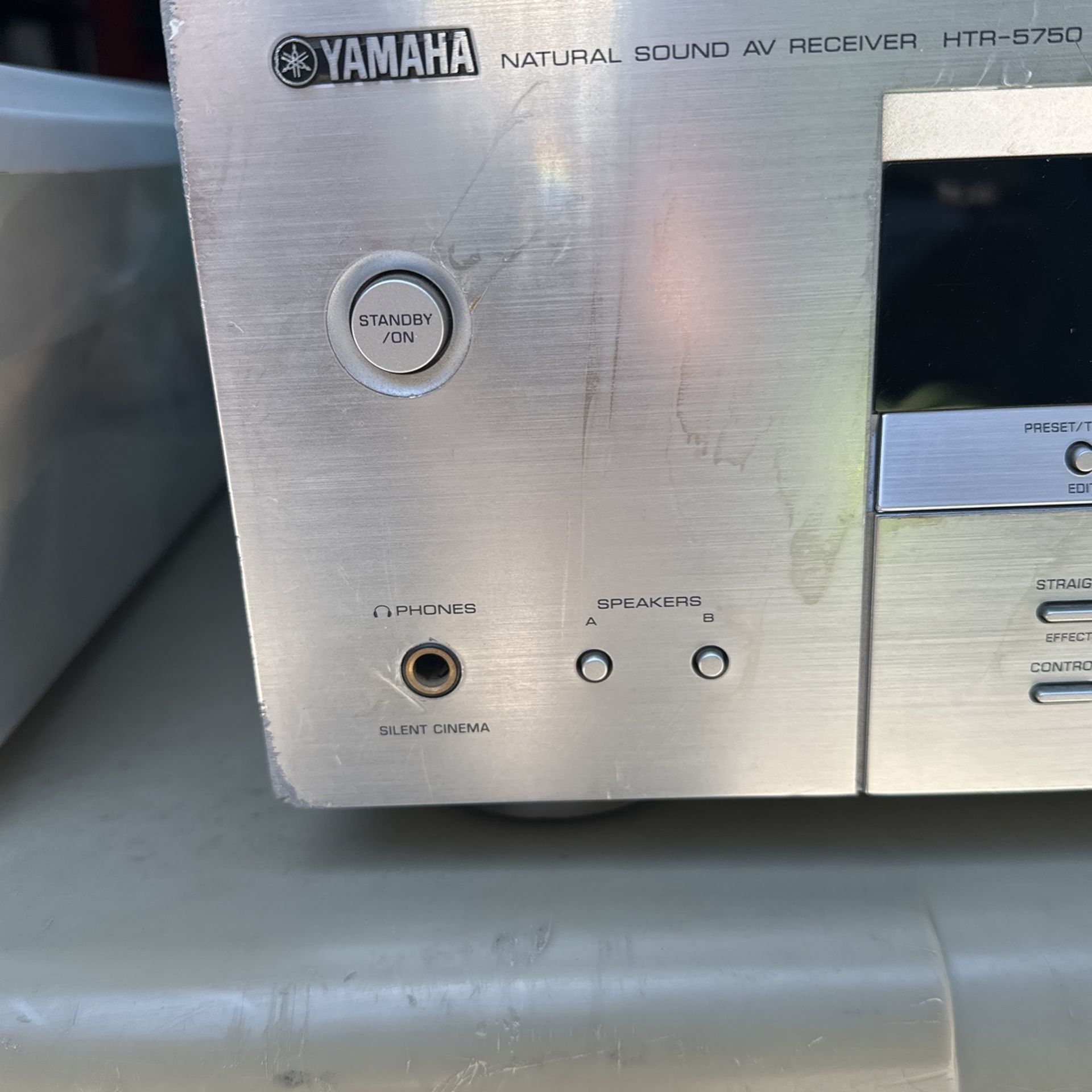 Yamaha Stereo Unit Yamaha Htr5750 350 Watt Home Theatre Receiver for