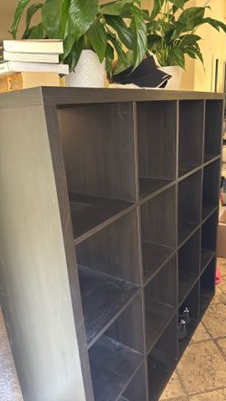 4x4 display shelf