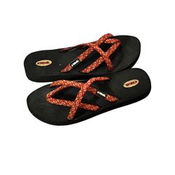 Teva Women's Olowahu Zaro Tiger Lily Polyester Sandal 7 Flip Flops Beach Lake