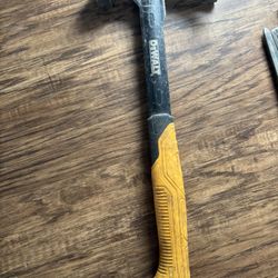 Dewalt Hammer 