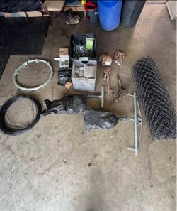 Chain link and tools
