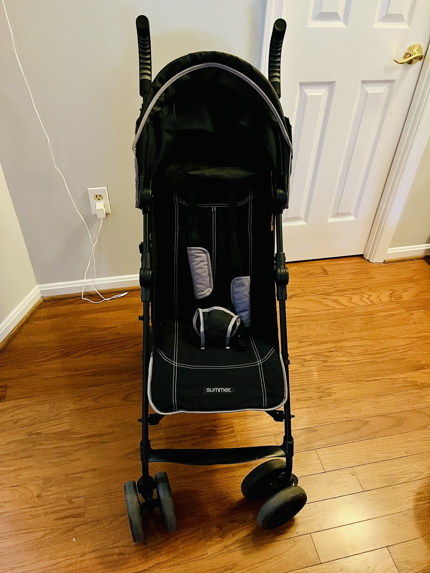 Summer Infant 3Dlite+ Convenience Stroller, Lightweight Umbrella Stroller with Oversized Canopy, Extra-Large Storage and Compact Fold, Black