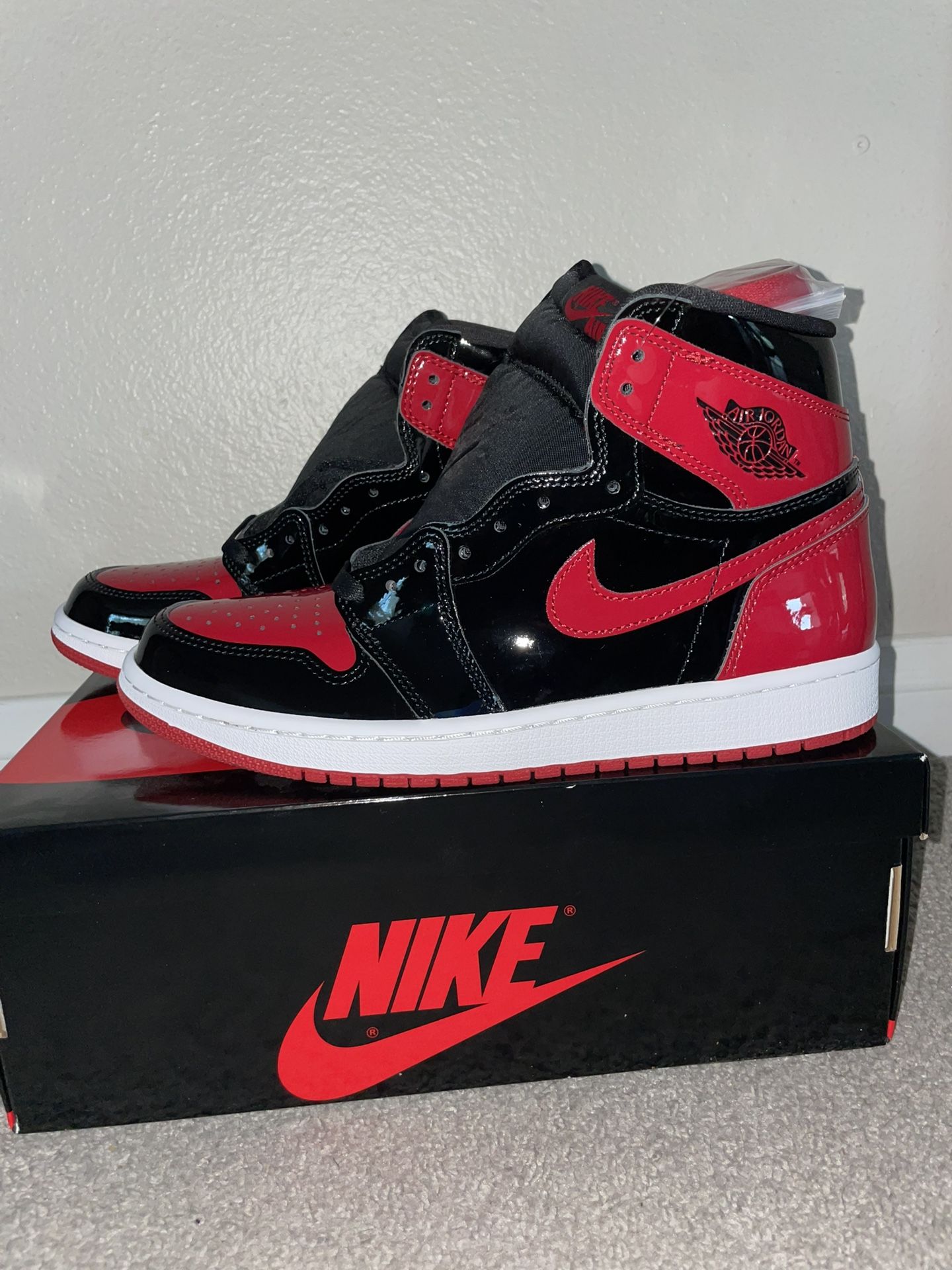 Jordan Retro High OG Patent Bred Size Mens New