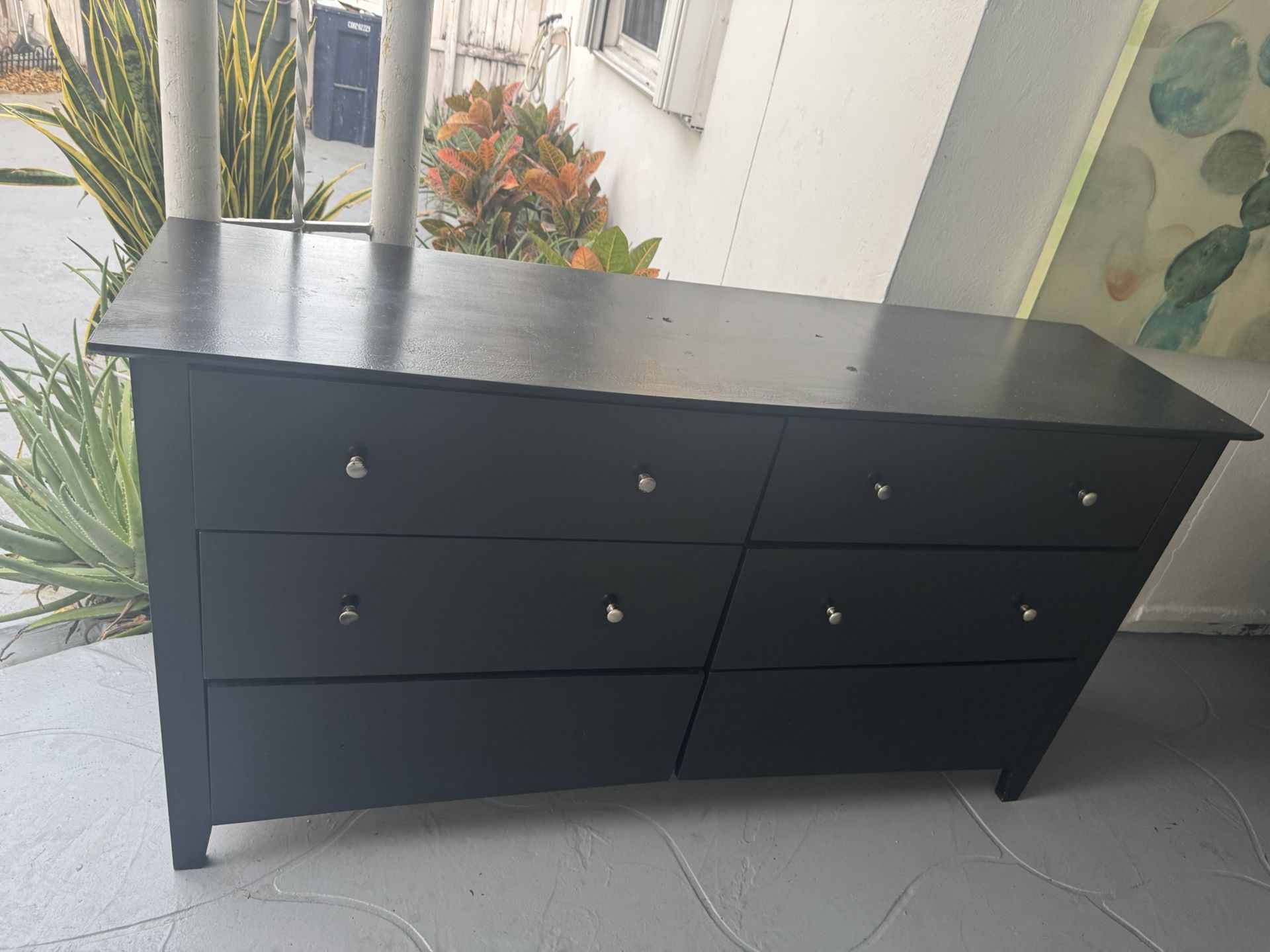 6-drawer Dresser