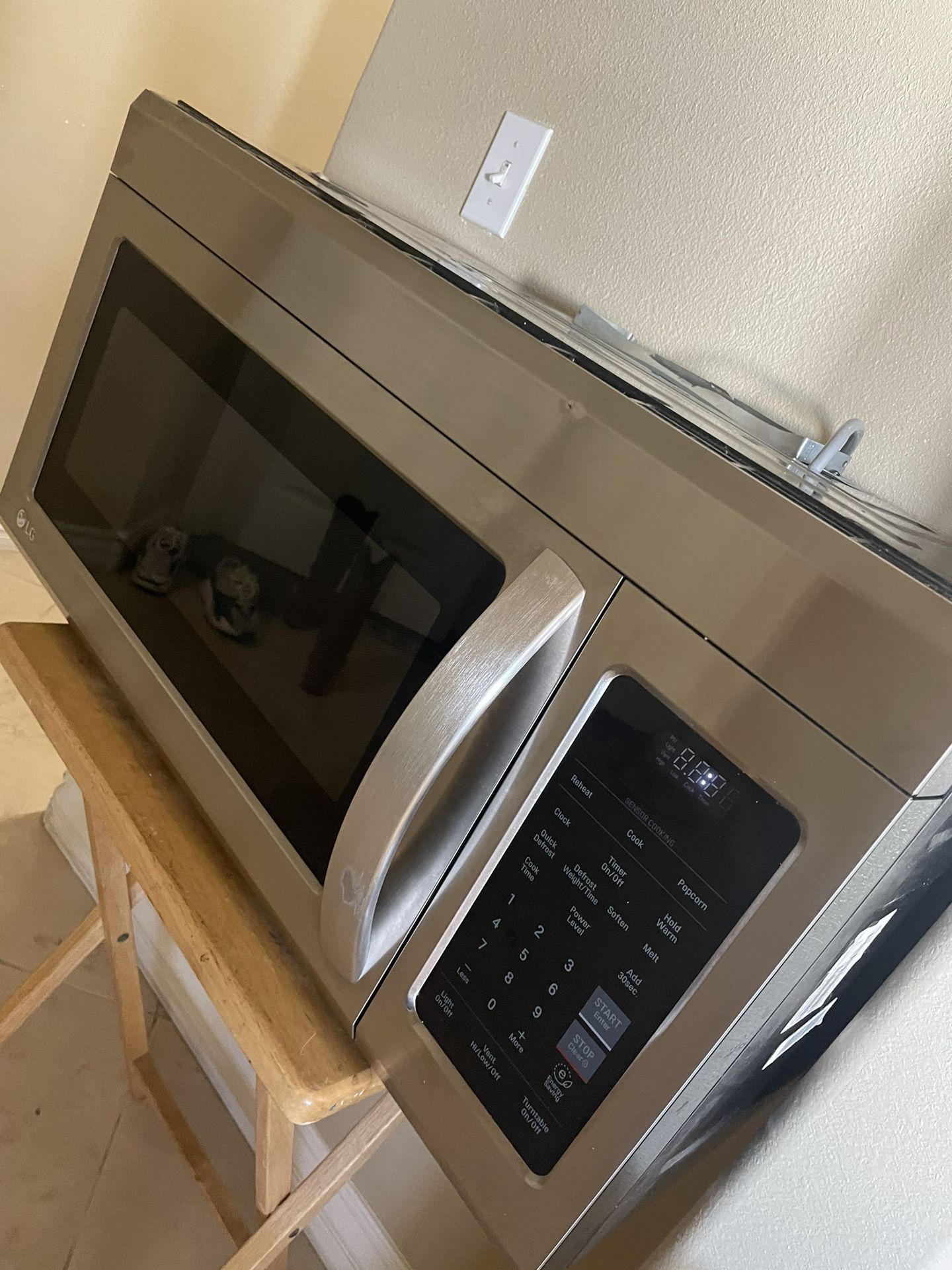 LG Microwave