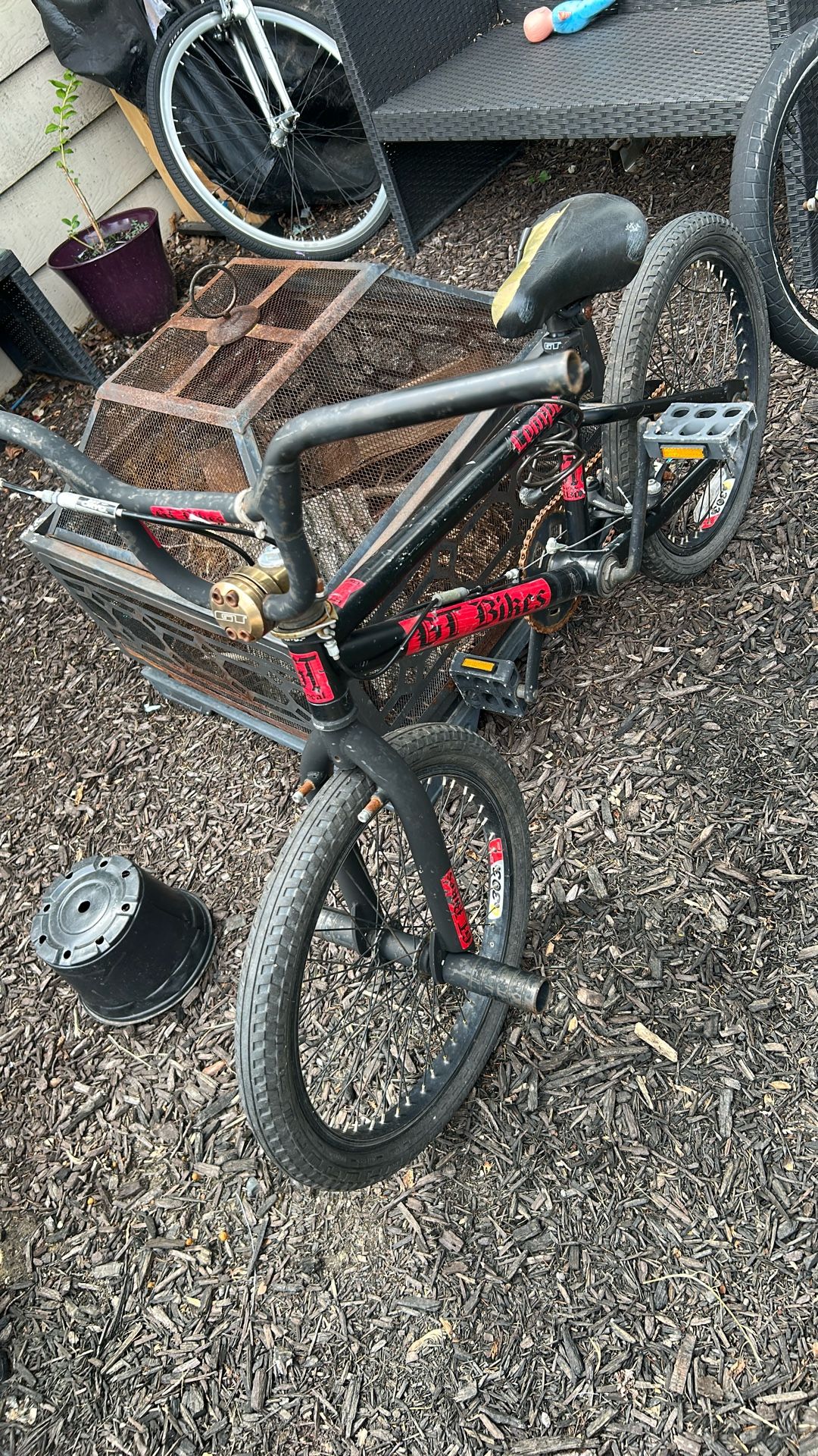 Gt Bmx Bike (read Description)
