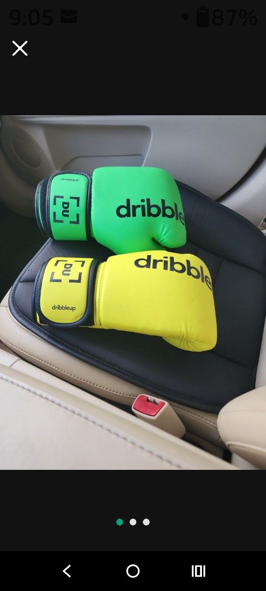 DRIBBLE UP BOXING GLOVES 12 Oz