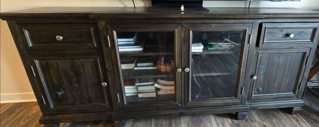 Living Room TV Media Center Solid Wood From Havertys $3k