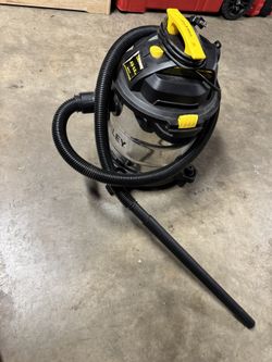 Stanly Wet/Dry Vacuum