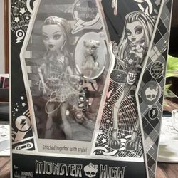 Monster High Frankie Stein San Diego Comic-Con Exclusive 2009