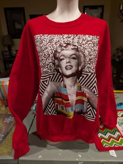 Marlyin Monroe Crew sweater 