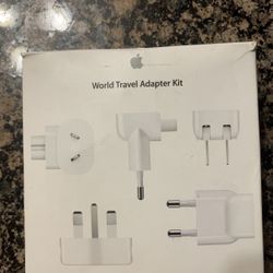 World Travel Adapter Apple