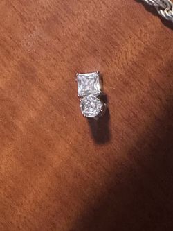 Magnetic diamond earings