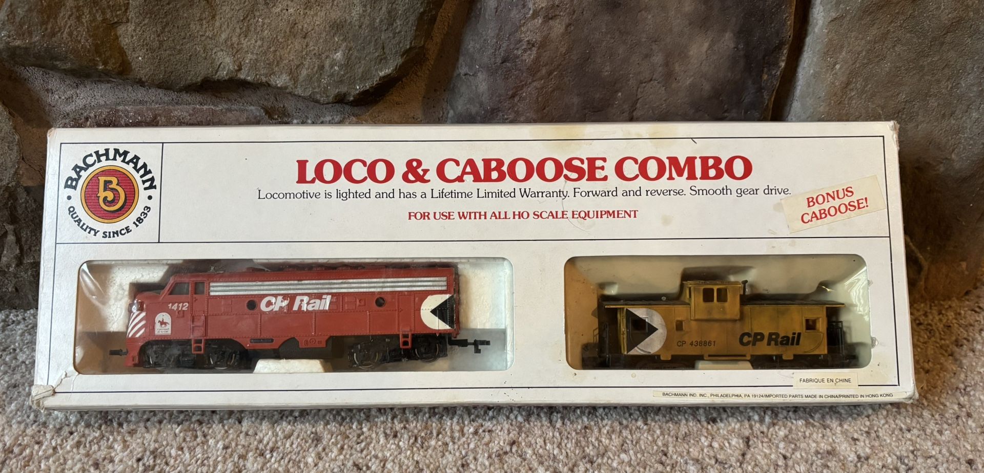 Bachmann Canadian Pacific Locomotive And Caboose