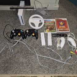 Wii Bundle With Mario Games And Controllers 