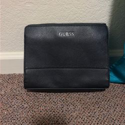 Guess Clutch