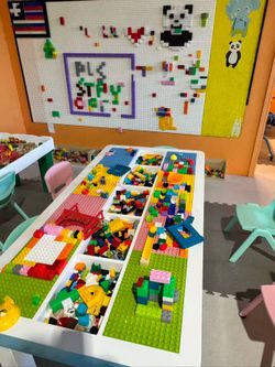 LEGO table