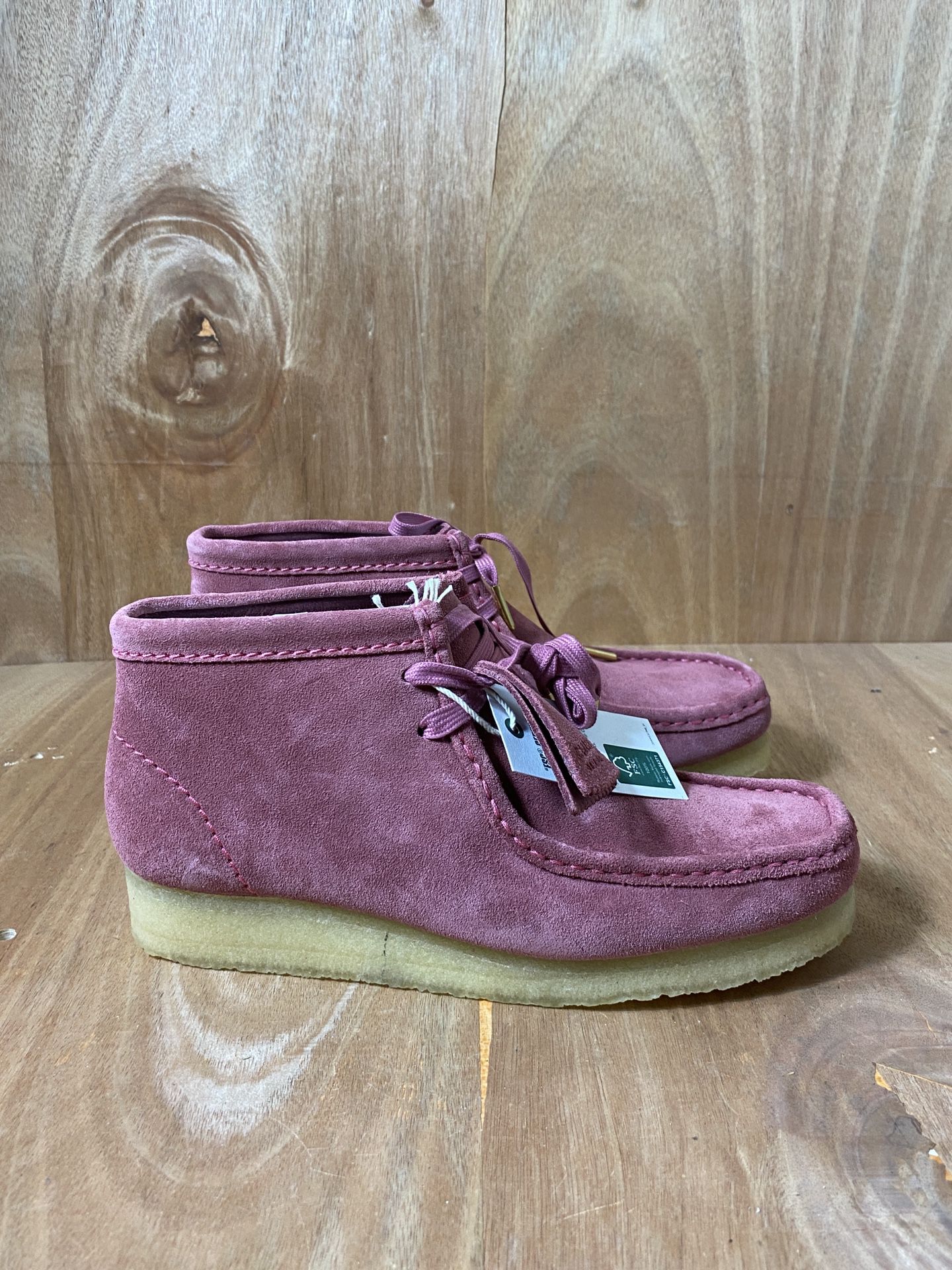 Clarks Wallabee  Boots Size 9 Womens 