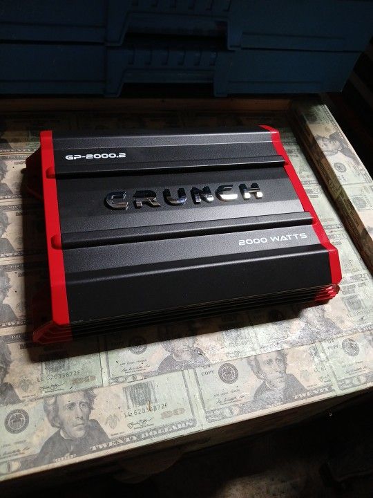 Crunch 2000X2 Amp