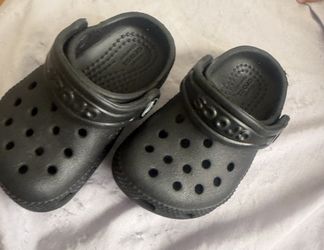 Baby crocs
