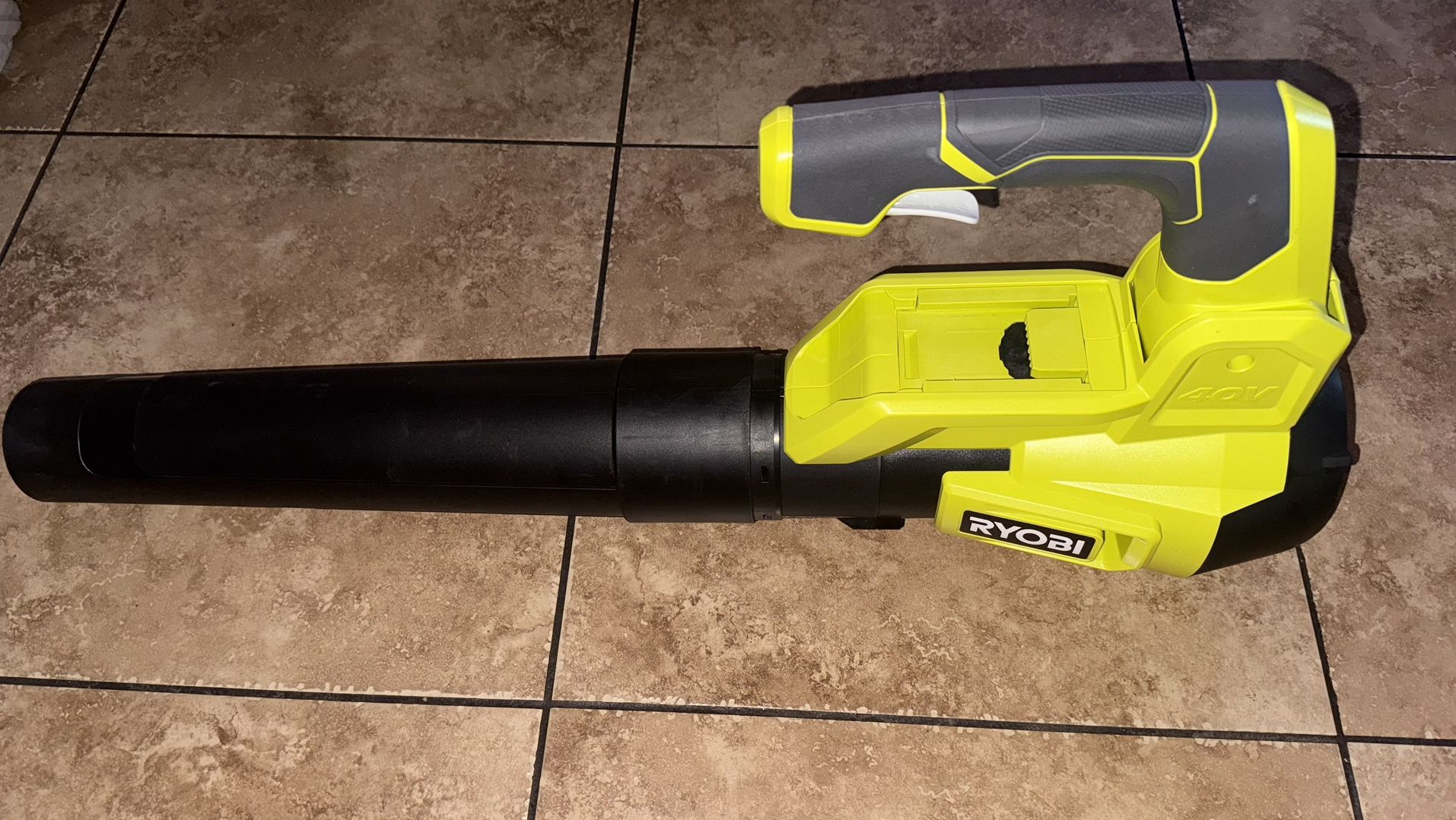 RYOBI 40V 120 MPH 450 CFM Cordless Battery Variable-Speed Jet-Fan Leaf Blower (Tool-Only)